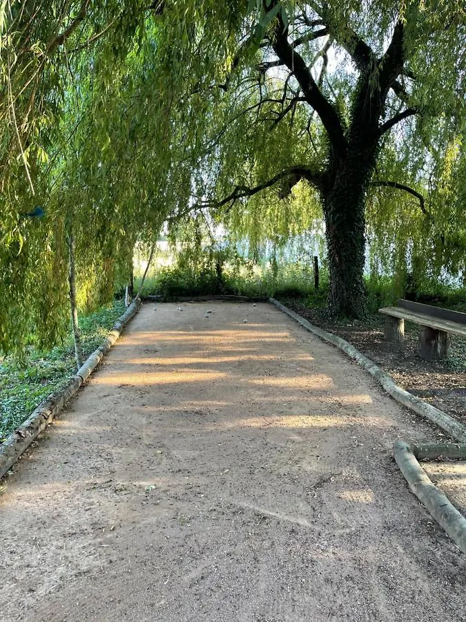 Parc De La Charmille Bed & Breakfast Saint-Etienne-sur-Reyssouze