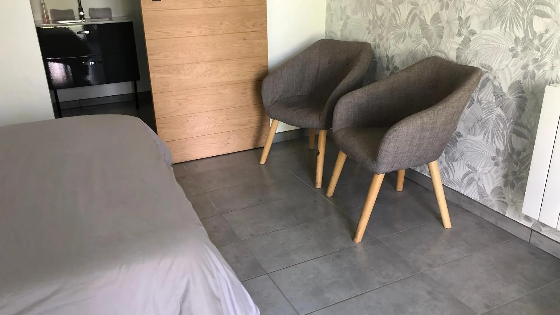 Parc De La Charmille Bed & Breakfast Saint-Etienne-sur-Reyssouze 3*,  France