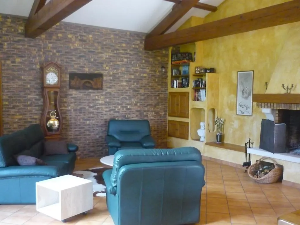 Parc De La Charmille Bed & Breakfast Saint-Etienne-sur-Reyssouze
