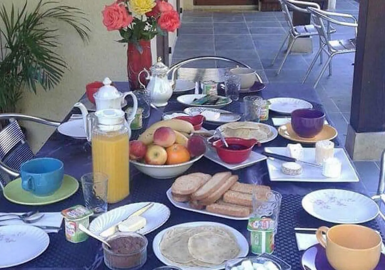 Parc De La Charmille Bed & Breakfast Saint-Etienne-sur-Reyssouze