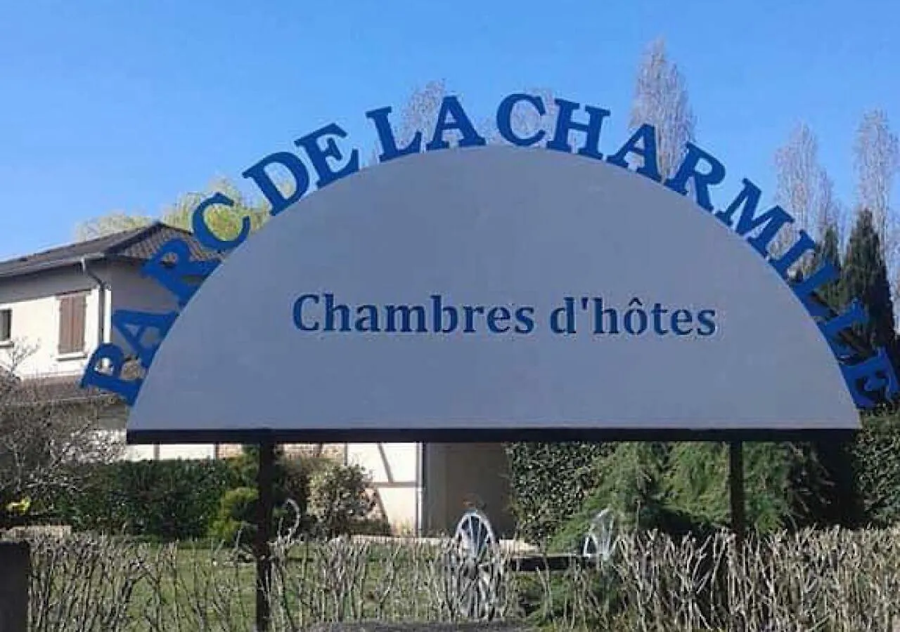 Parc De La Charmille Bed & Breakfast Saint-Etienne-sur-Reyssouze